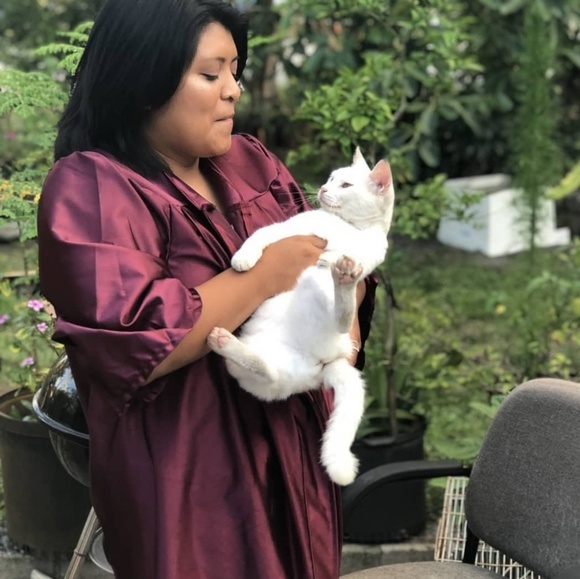 Meet your Posher, Silvia - Picture 2 of 4